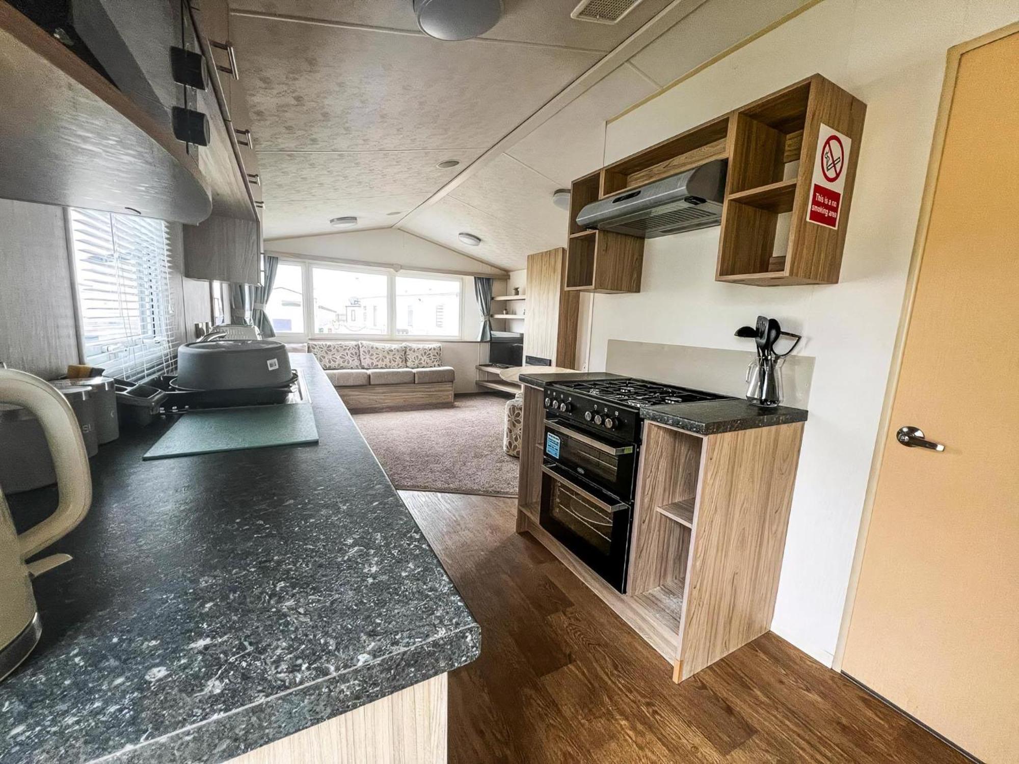Lovely 6 Berth Caravan For Hire At Barmston Beach Holiday Park Ref 62062Hc Lund Kültér fotó